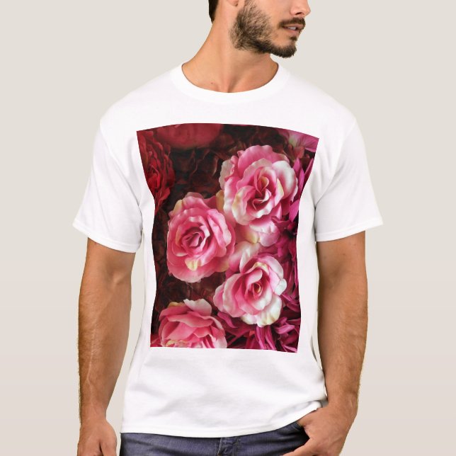 Camiseta Rosa, rosas vermelhas: fundo do tecido. (Frente)