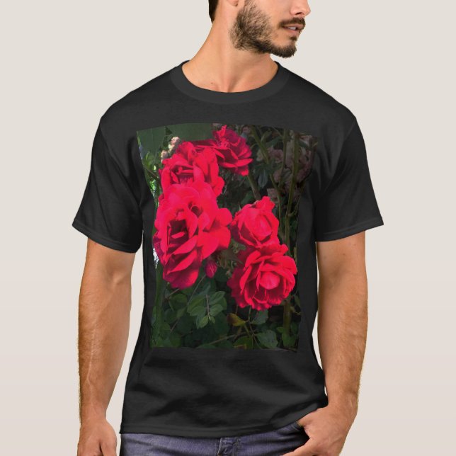 Camiseta Rosery Romântico do Jardim Rosa vermelha (Frente)