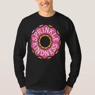 Camiseta Rosquinha Cobertura Rosa Com Chocolate Doce