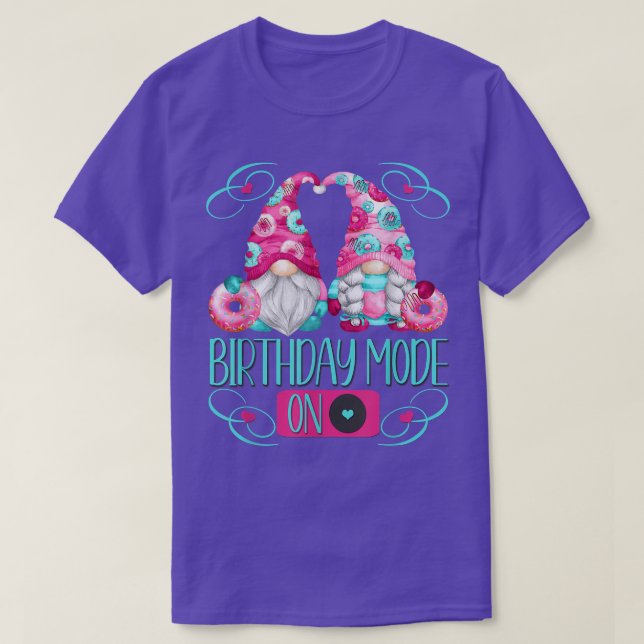Camiseta Rosquinha Engraçada Modo Aniversário Motif Para Ro (Frente do Design)
