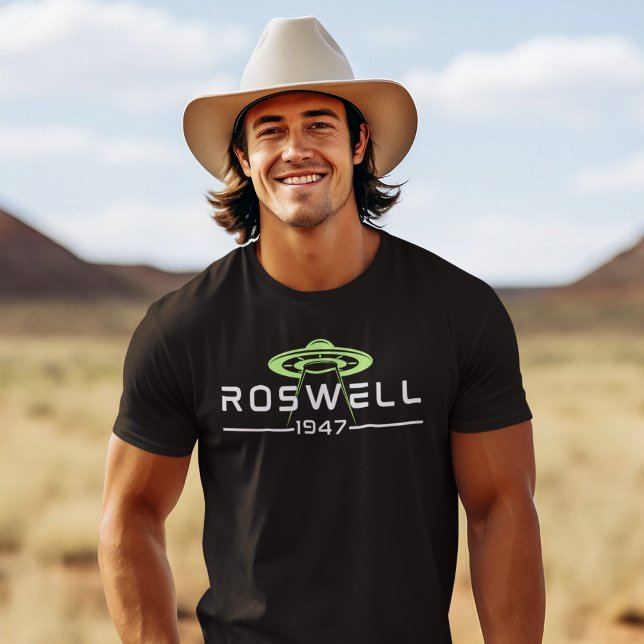 Camiseta Roswell OFO Alienígena Saqueiro Extraterrestre Voa (Criador carregado)