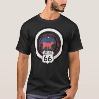 Camiseta Rota 66 com vaca roxa em uma roda