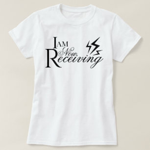 Camiseta Roteiro estético Estou agora recebendo afirmação