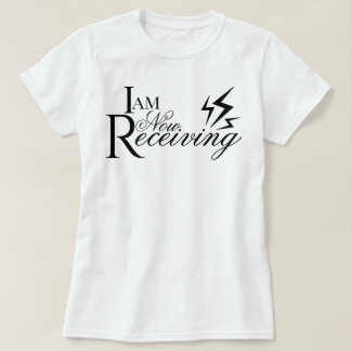 Camiseta Roteiro estético Estou agora recebendo afirmação