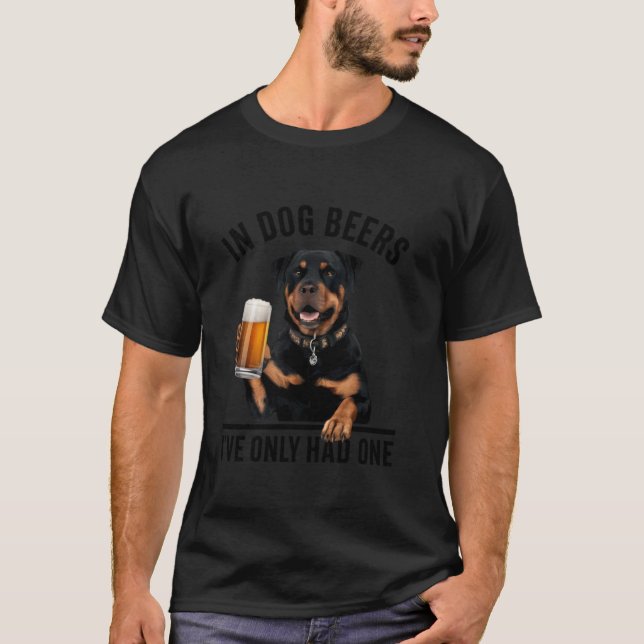 Camiseta Rottweiler Em Cervejas de Cães Eu só tive um Dr. E (Frente)