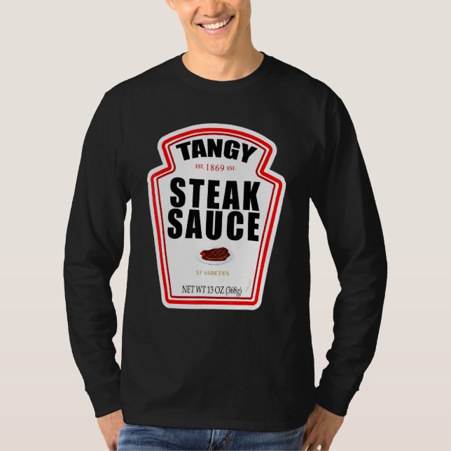 Camiseta Rótulo da garrafa de molho de bife durante a roupa (Frente)