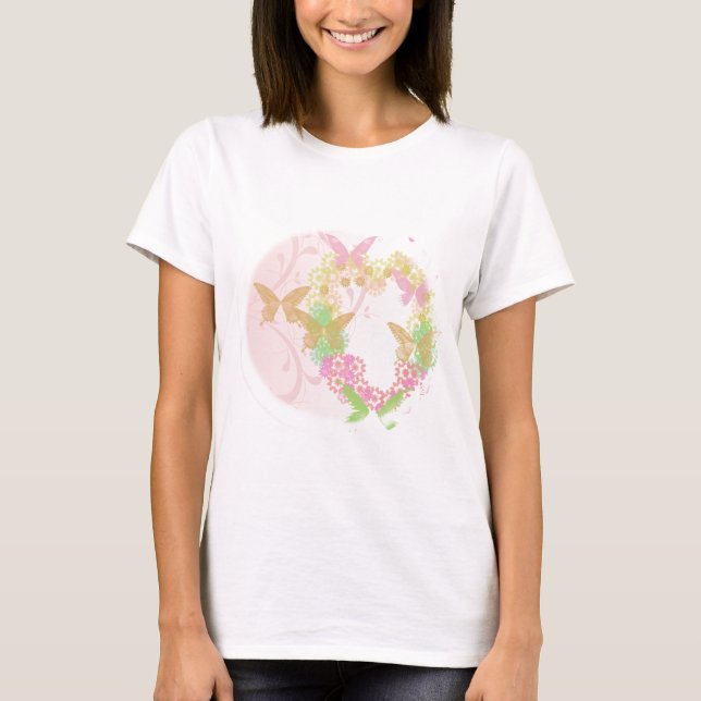 Camiseta Roupa namorados com flores e borboletas (Frente)
