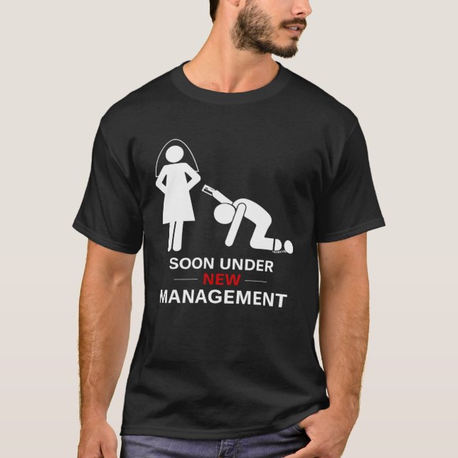 Camiseta Roupas de baixo masculinas sob nova gestão despedi (Frente)