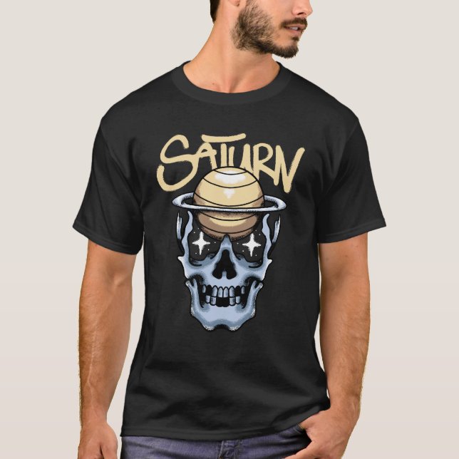 Camiseta Roupas de rua com caveira e planeta Saturno (Frente)