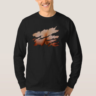 Camiseta Roupas rasas revelando a ilusão no peito da mulher