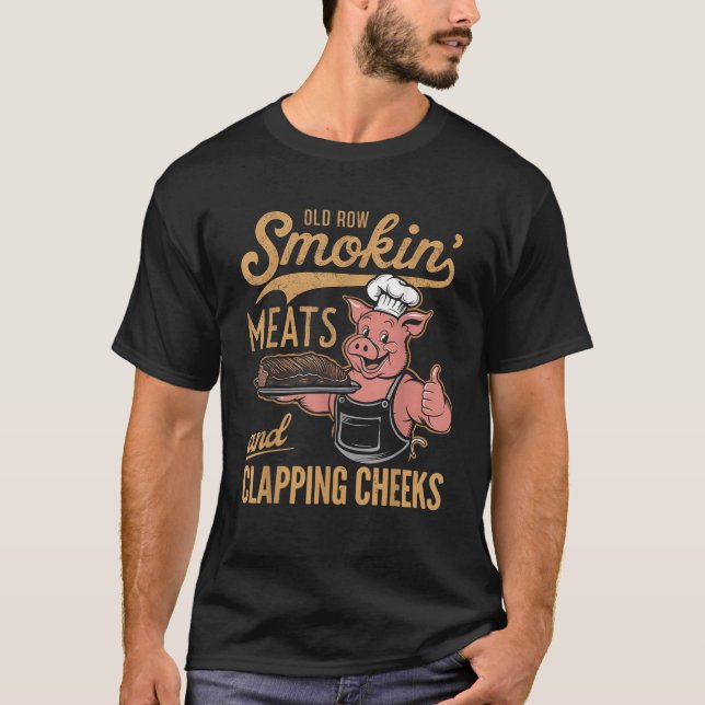 Camiseta Row Velha Fumando Meias E Pedras Engraçadas Engraç (Frente)