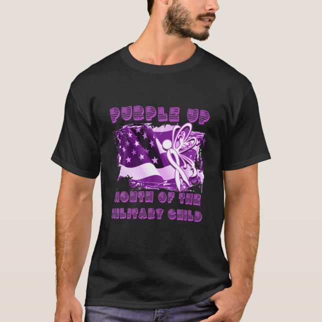 Camiseta Roxo Para Camuflagem Militar Infantil Mês EUA (Frente)