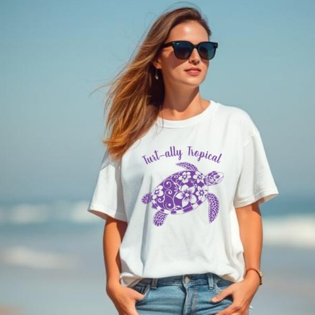 Camiseta Roxo Tropical de Turtaruga Havaiana (Hawaiian Turtle-Turt-ally Tropical-Fisherman Core, Coastal, Islander, Beach, Summer, Women t shirt)