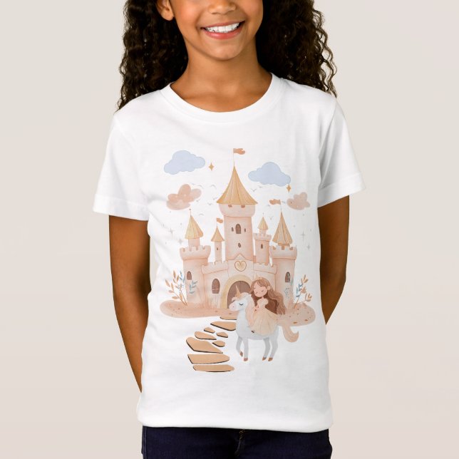 Camiseta Royal Fantasy Art Tee - Princesa e Palácio do Unic (Frente)