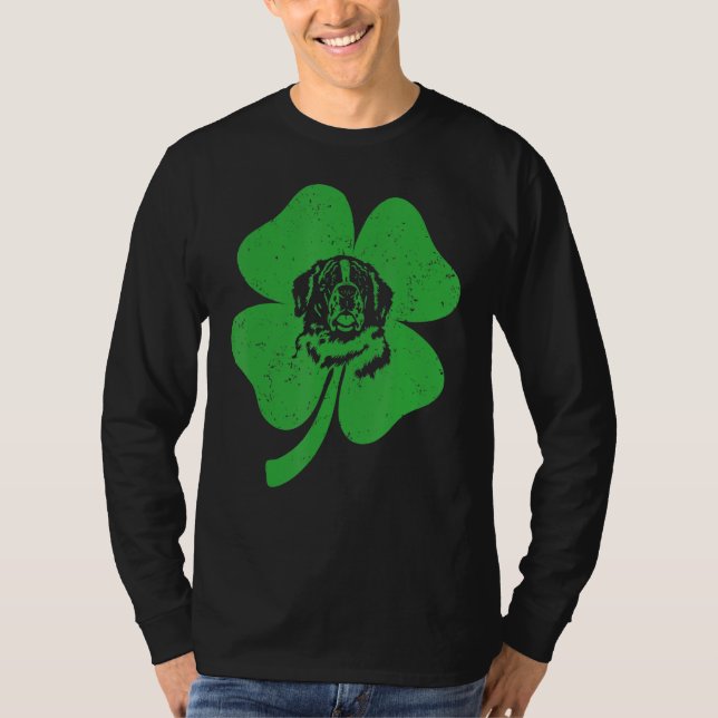 Camiseta Rua Bernard Dog Irish Green Shamrock C St Patricks (Frente)