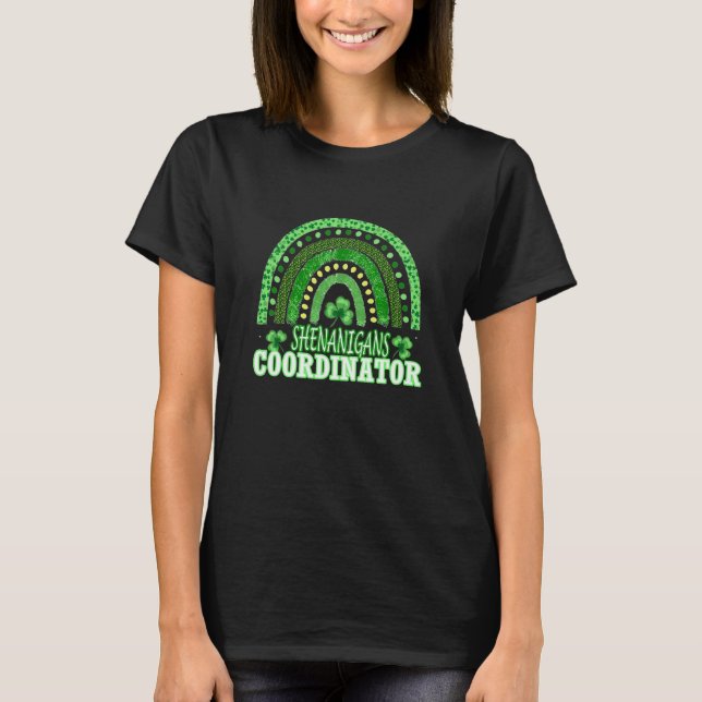 Camiseta Rua Coordenadora do Rainbow Shamrock Shenanigans P (Frente)