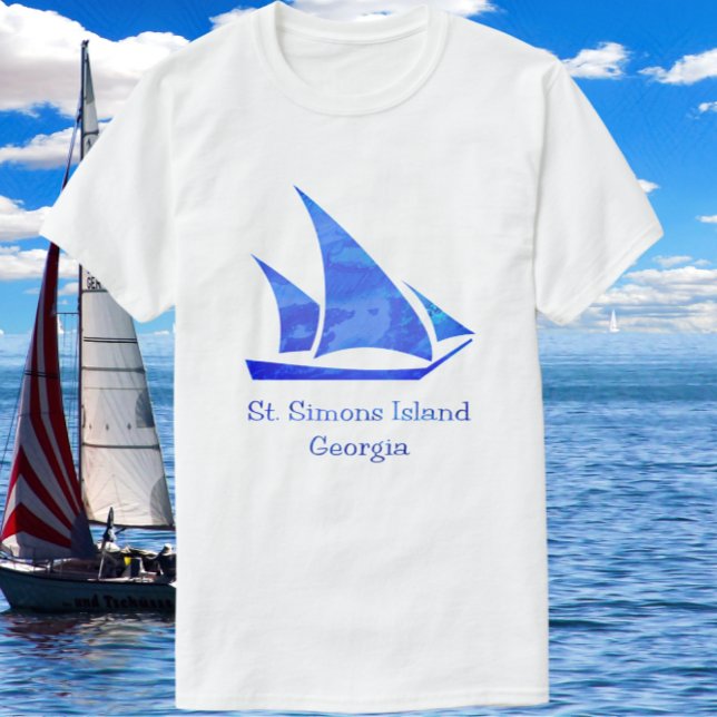 Camiseta Rua: Ilha Simons Georgia Ocean Blue Sailboat (Criador carregado)