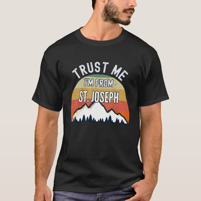 Camiseta Rua Joseph Confie em mim sou da Rua Joseph (Frente)