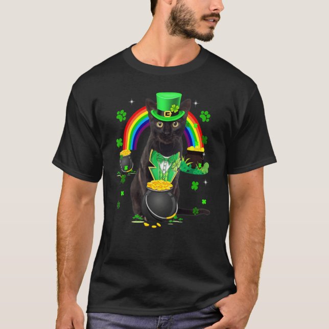 Camiseta Rua Negra Engraçado Leprechaun Shamrock. (Frente)