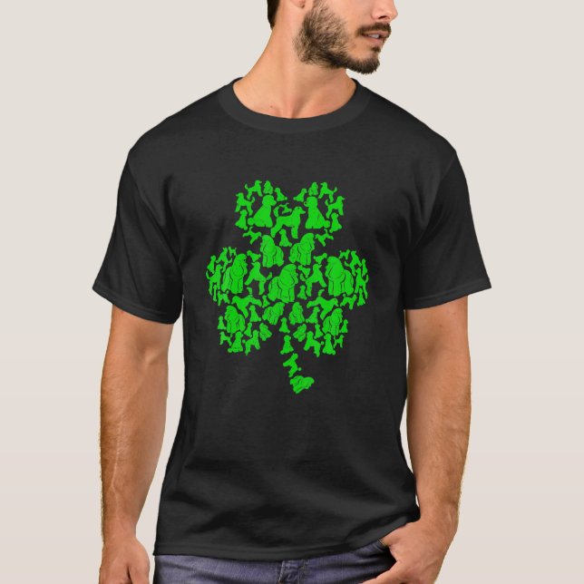Camiseta Rua. O cachorro do dia de Patrick Poodle Shamrock  (Frente)