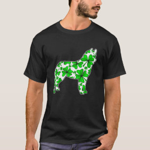 Camiseta Rua. O Dia de Patrick, o Cachorro Irlandês Siberi