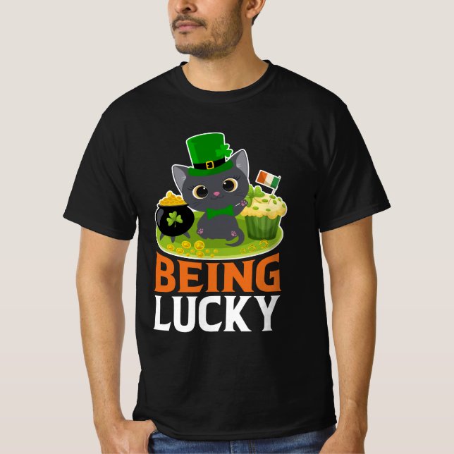 Camiseta Rua, o dia de Patrick sendo sortudo (Frente)