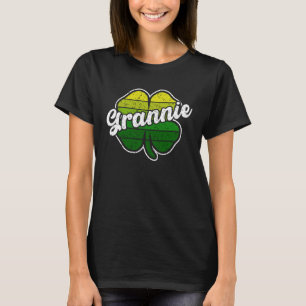 Camiseta Rua Patrick Day Grannie Mãe Irlandesa C Shamrock