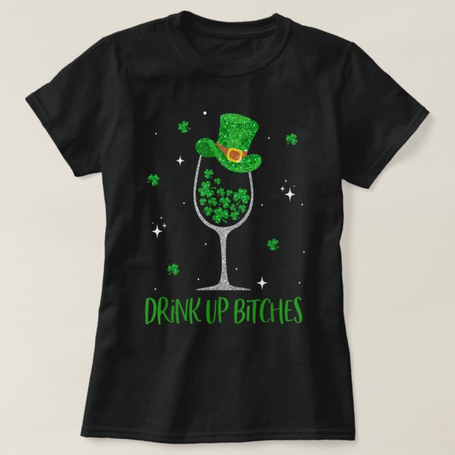 Camiseta Rua Patrick Day Shamrock Wine Glass Bebe Leprec Up (Frente do Design)