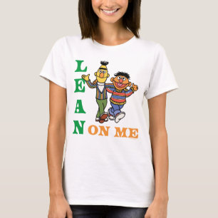 Camiseta Rua Sésamo   Bert & Ernie Lean on Me