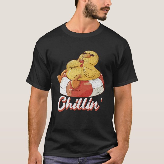 Camiseta Rubber Duck Chillin In the Summer Vacation Pool Pa (Frente)