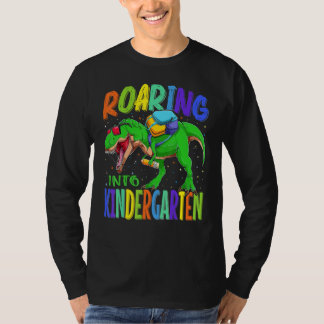 Camiseta Rugindo no Ensino Fundamental Meninos de Volta às 
