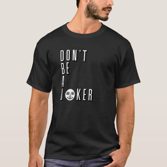 Camiseta Rummikub Não Seja Um Jogo (Frente)