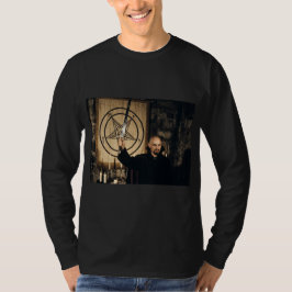 Camiseta Sacerdote Satanista