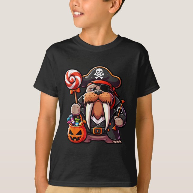 Camiseta Saco de Doces com Adesivo de Olho de Pirata de Mor (Frente)