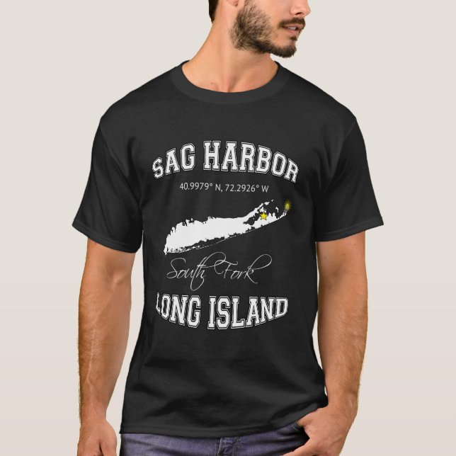 Camiseta Sag Harbor Long Island New York - Letra Varsity St (Frente)