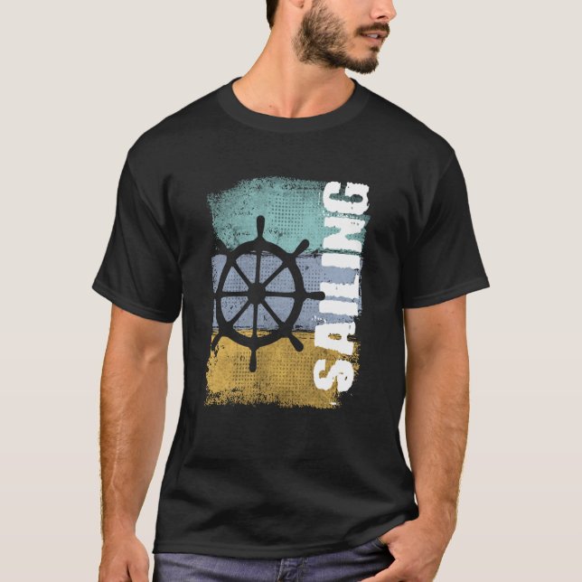 Camiseta Sailing Vintage Retro Sailboat Helm (Frente)