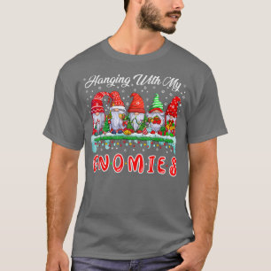 Camiseta Saindo Com Meus Gnomos Engraçados Cinco Gnomos Xma