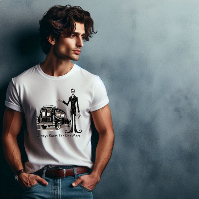 Camiseta Sala Para Mais Um T-Shirt (Is that really true?  She said.)