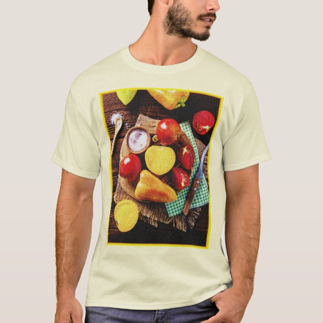 Camiseta "Salada caseira de legumes" Foto bonita. Compre ag (Frente)