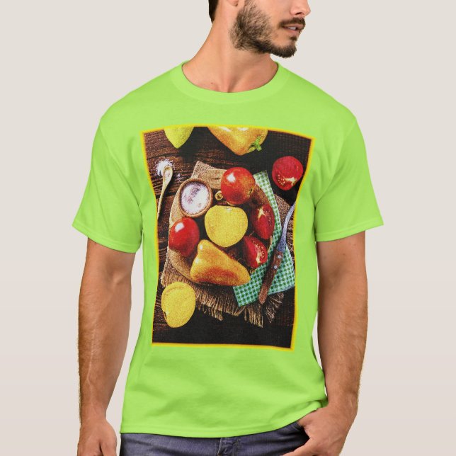 Camiseta "Salada caseira de legumes" Foto bonita. Compre ag (Frente)