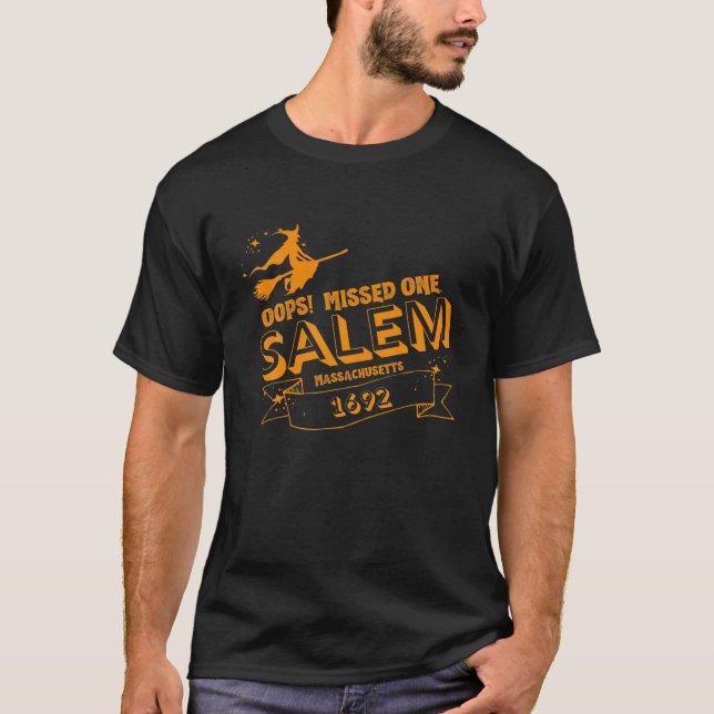 Camiseta Salem Witch Testa Oops Engraçados Perdidos Um Dia  (Frente)