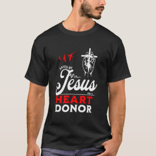 Camiseta Salva Por Jesus E Um Doador De Coração Fé Cristã B