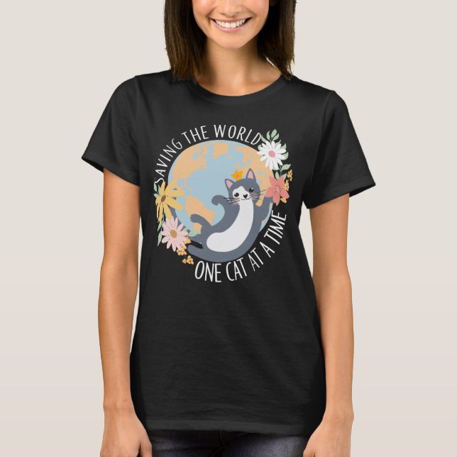 Camiseta Salvando o mundo um gato de cada vez (Frente)