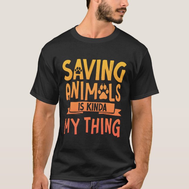 Camiseta Salvar Animais É Uma Coisa Minha (Frente)