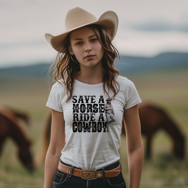 Camiseta Salve um Cavalo Monte um Cowboy (Criador carregado)