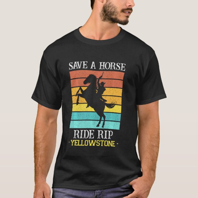 Camiseta Salve um Cavalo Rip Yellowstone Montana Engraçado (Frente)