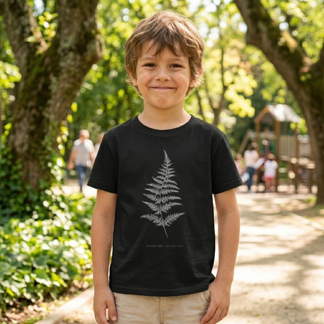 Camiseta Samambaia Dourada, Gymnogramma Chrysophylla (Golden Fern Frond, Gymnogramma Chrysophylla. Boy Basic Black T-Shirt)