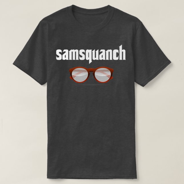 Camiseta Samsquanch Óculos Engraçados Olhando Para Bigfoot  (Frente do Design)