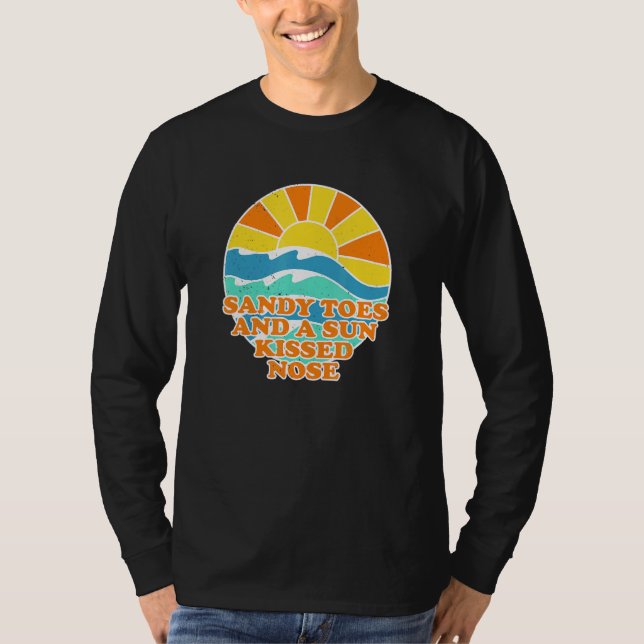 Camiseta Sandy Toes Sun Kissed Nose Beach Bum Summer (Frente)