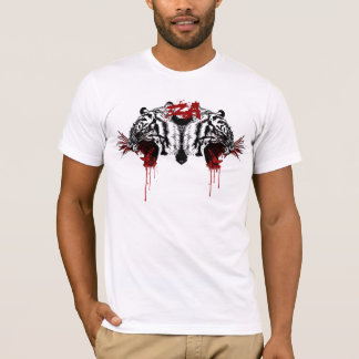 Camiseta sangue do gotejamento